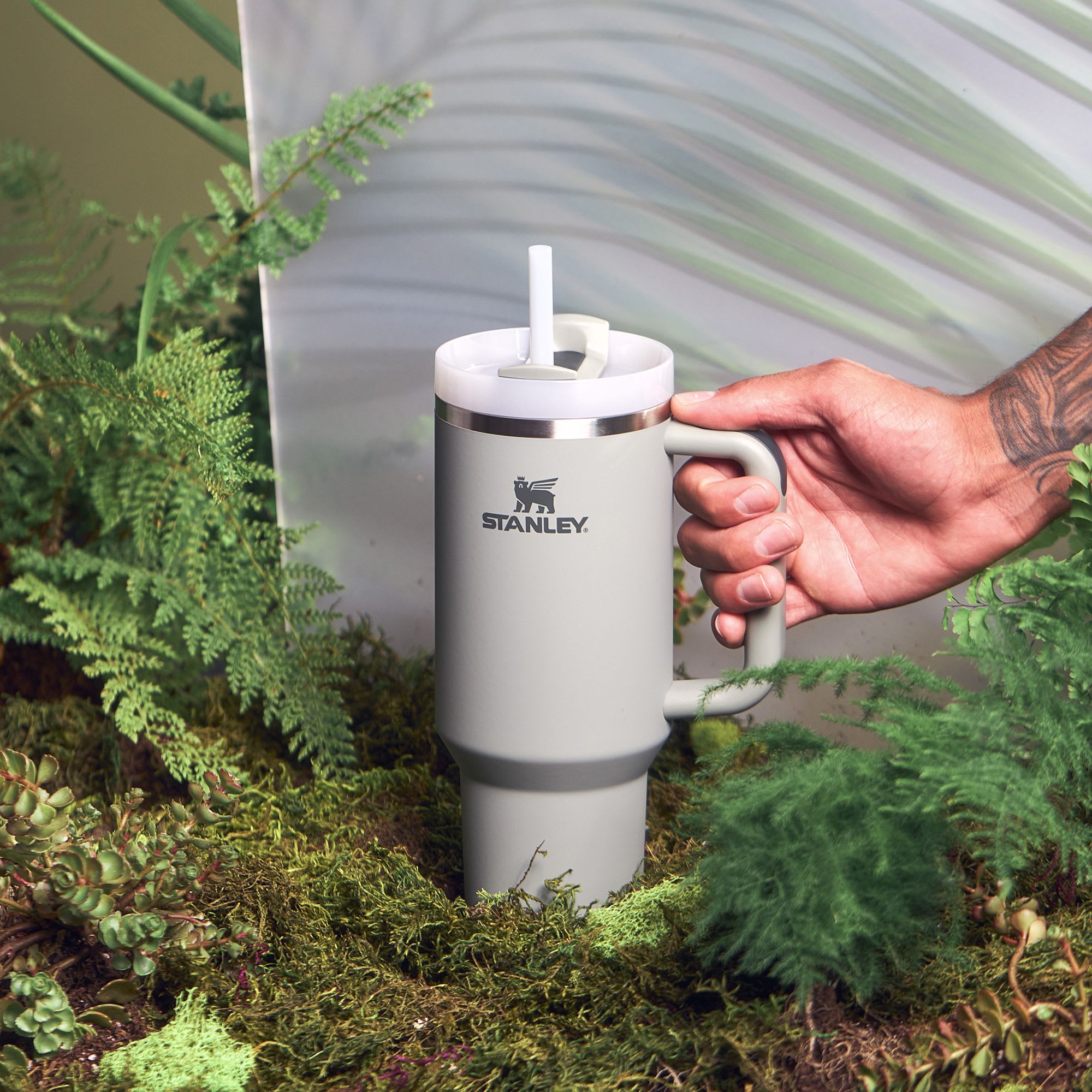 Quencher 2.0 Soft Matte Travel Mug 1.18L Bay Leaf Kitchen Warehouse™